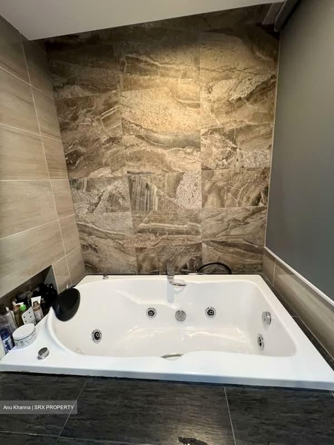 Waterview (D18), Condominium #589381721